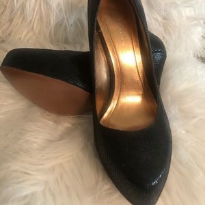 Black platform pumps stiletto